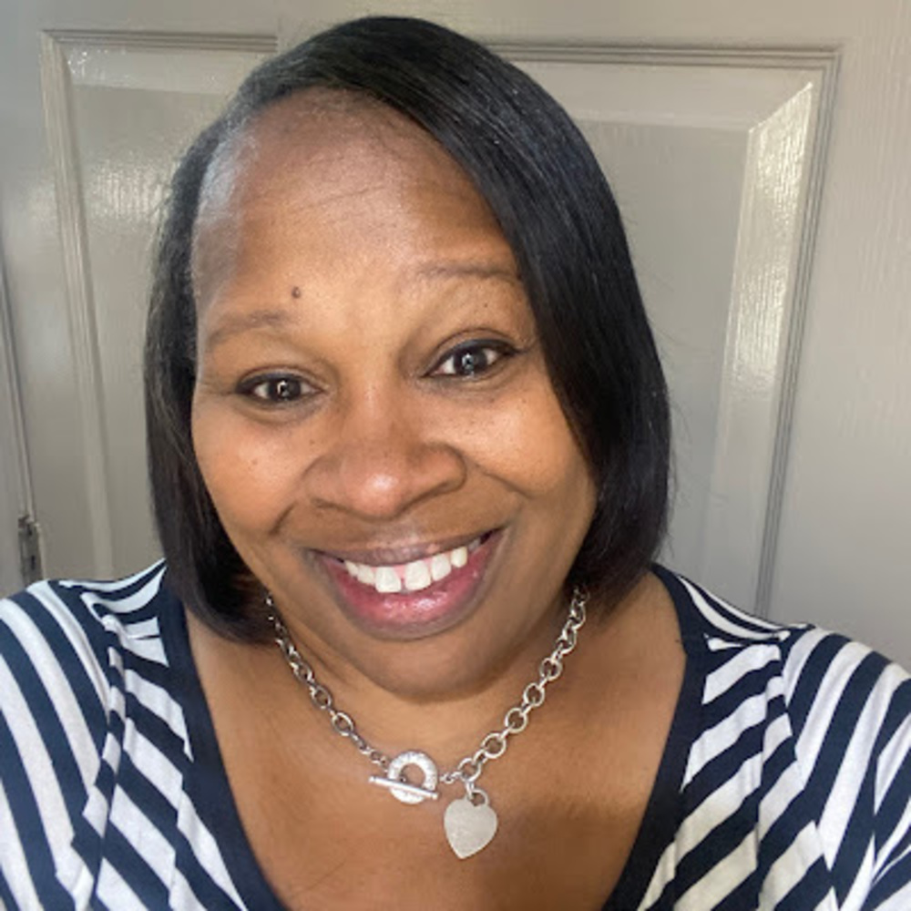 Meet your Posher, Teresa